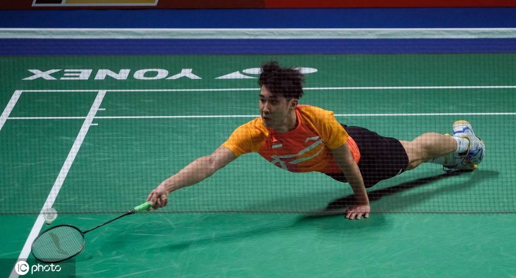 背后不仅是 背后不仅是