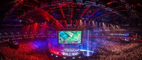 日活动能够 日活动能够